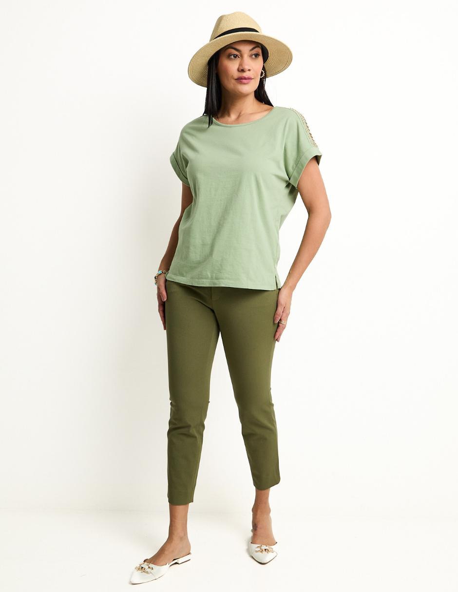 Playera manga corta cuello redondo para mujer 3