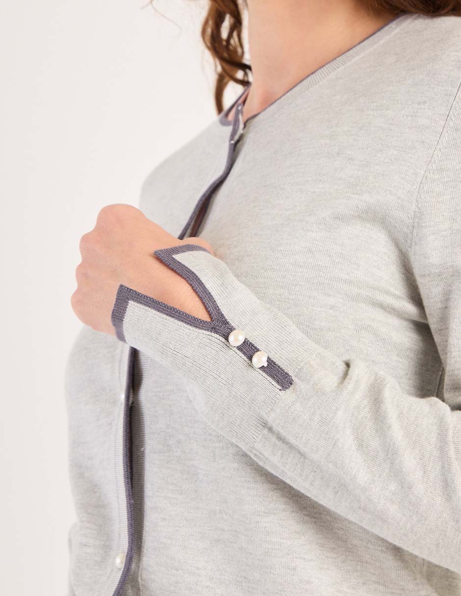 Suéter cuello redondo para mujer 4