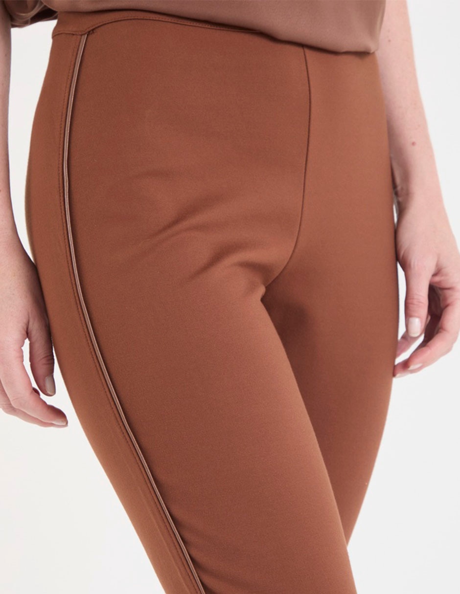 Pantalón slim para mujer 4