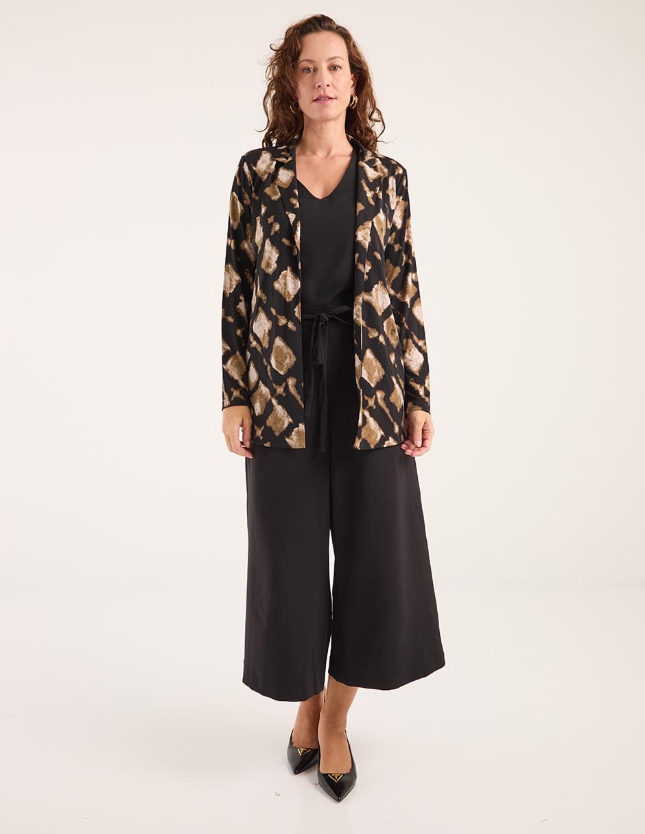 Ensamble cuello solapa para mujer 3