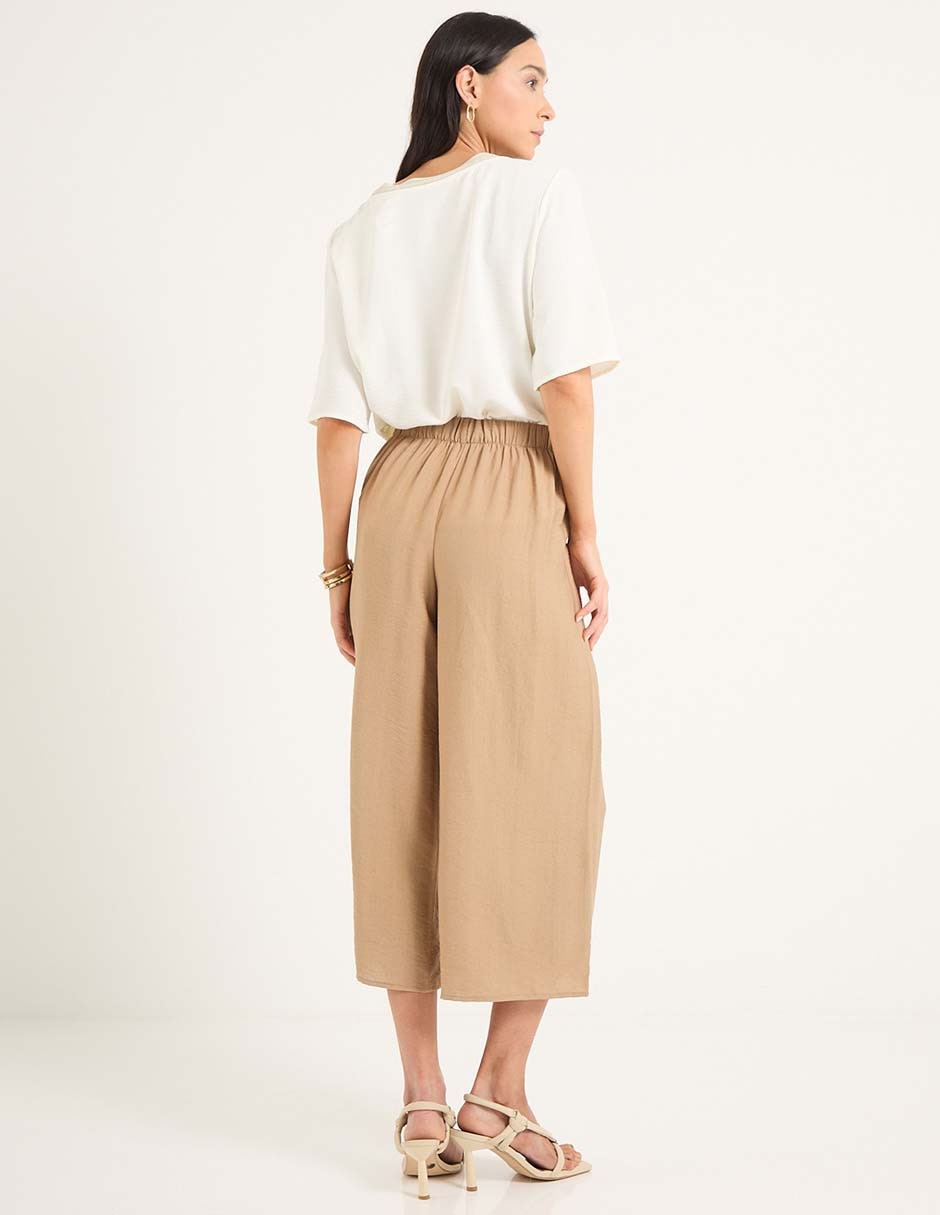 Pantalón capri amplio para mujer 2