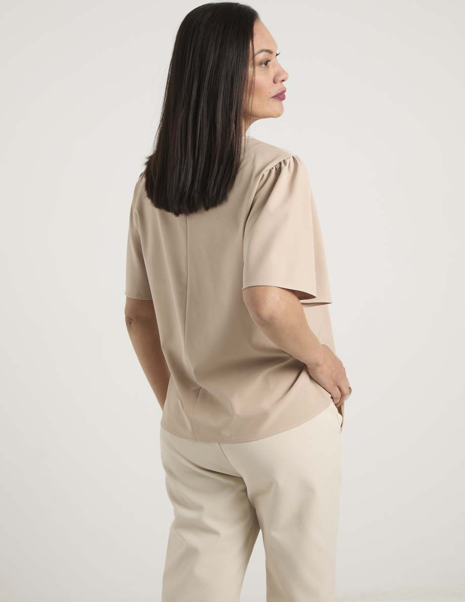 Blusa manga corta para mujer 6